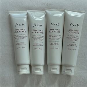 Fresh Soy Face Cleanser - 4 - new